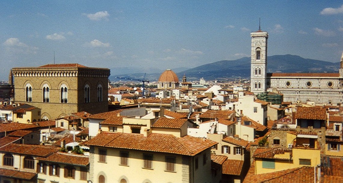 Blick über das historische Zentrum von Florenz