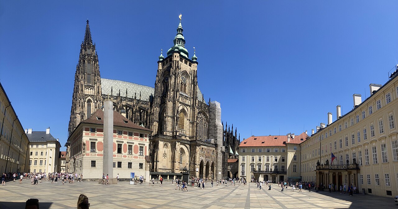 Veitsdom auf dem Gelände der Prager Burg